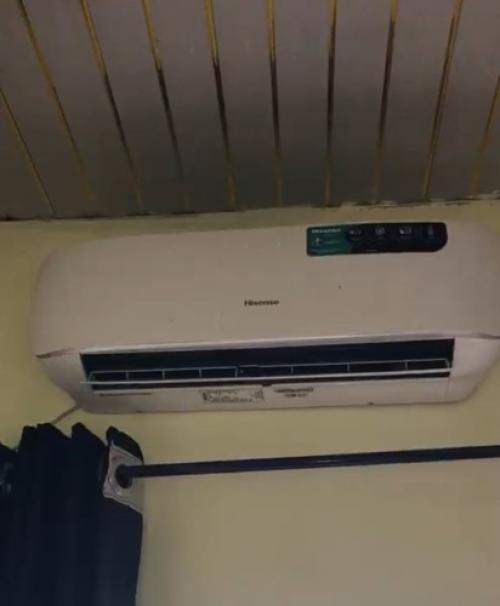 1.6hp Hisense AC Inverter 
