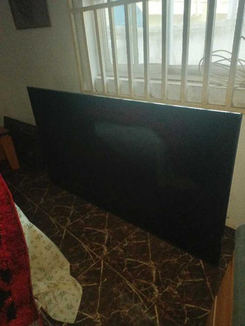 70inches Hisense smart tv 