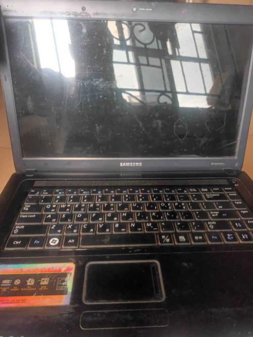 Samsung laptop 