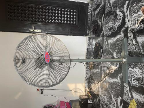 Ox 18 inches fan
