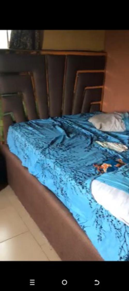 Bedstand and foam together 
