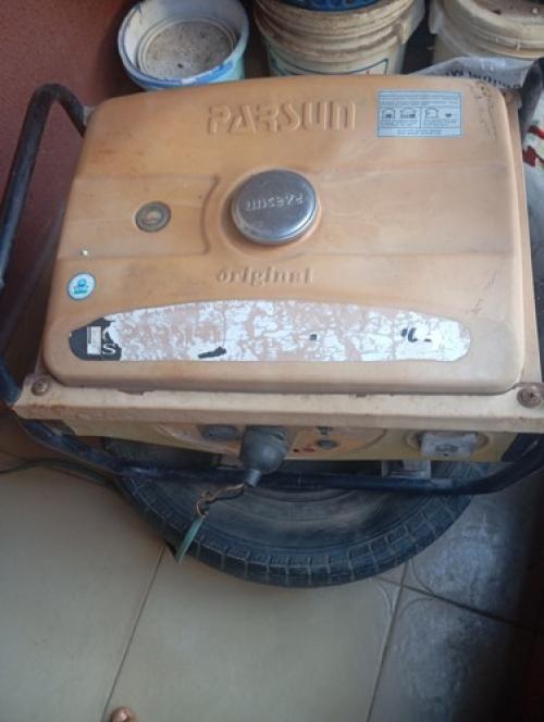 Parsun generator 4000