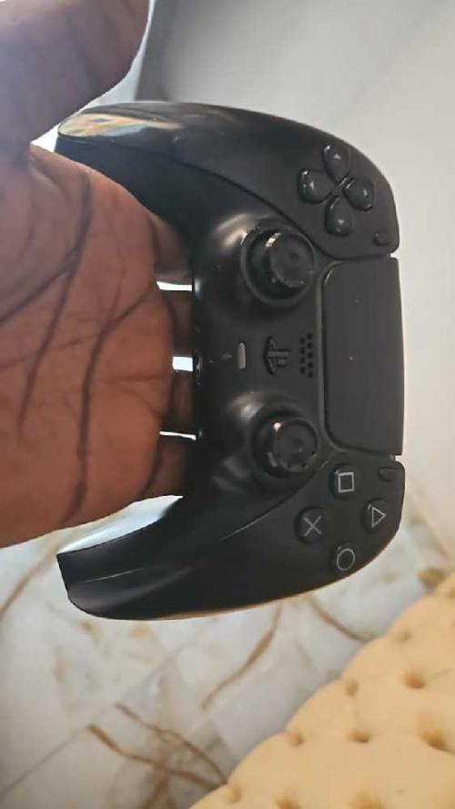 pS 5 pad