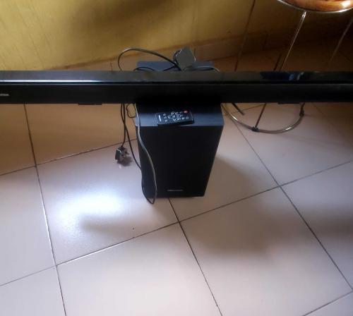 Hisense sound bar (HS212)