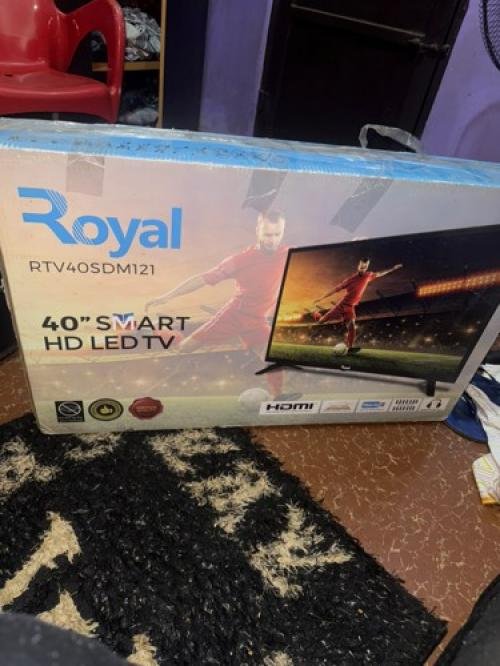 40 INCH ROYAL SMART TELEVISION 