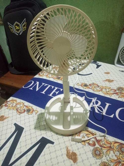 Portable Fan with USB port