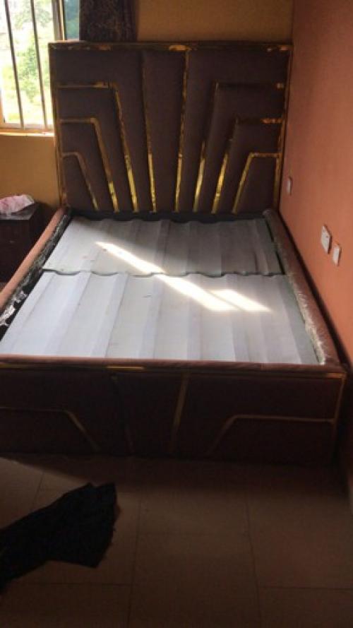 Bedstand and foam